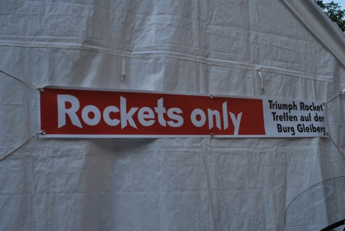 Triumph Rocket III Forum Burg Rockets om the Rock